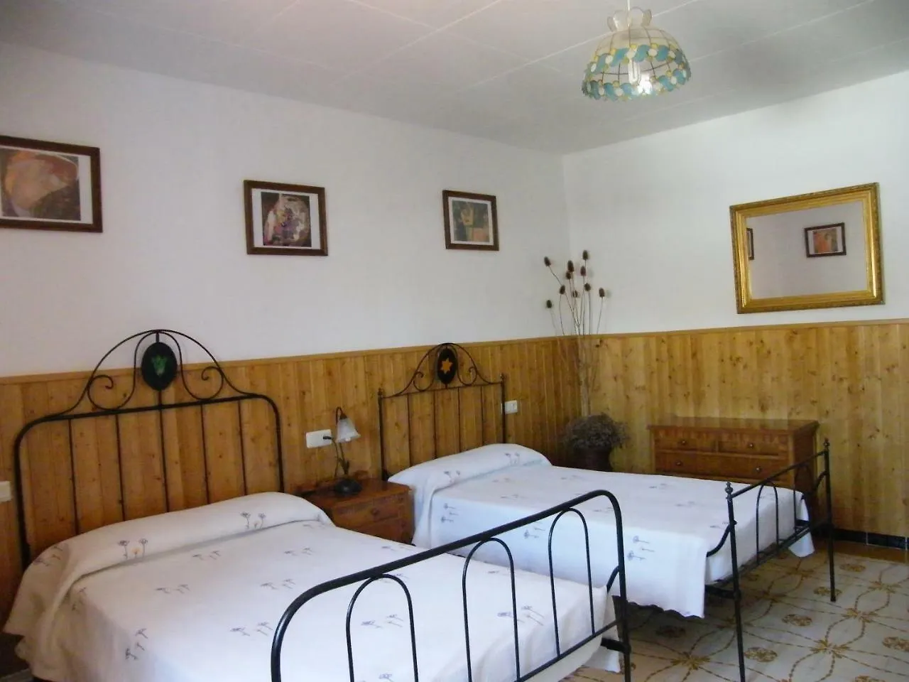 Bed and breakfast Can Selleretas Vilamacolum
